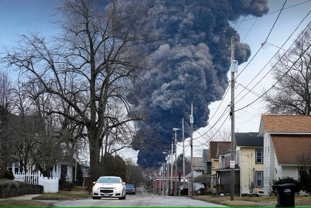 Un déraillement en Ohio provoque une évacuation